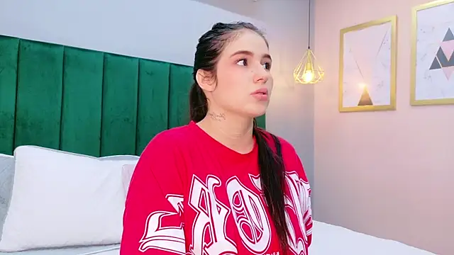 Ashley_Evans22's cam snapshot