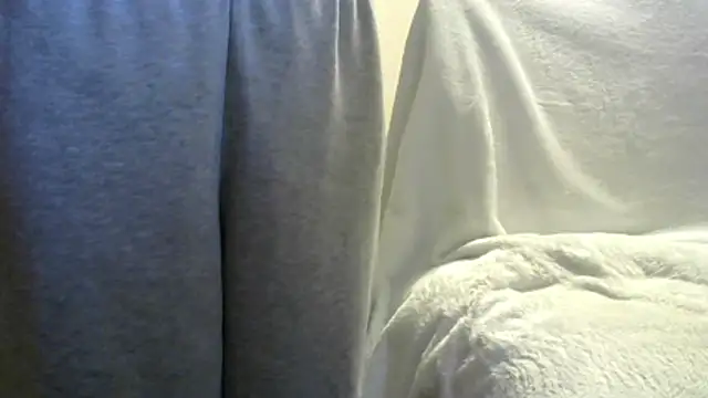 leopiii-iiJP's cam snapshot