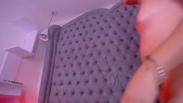 Jasmine_Jones7 live sex cam