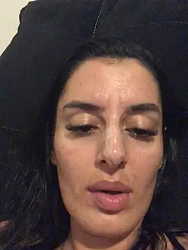 Catmila94 live sex cam