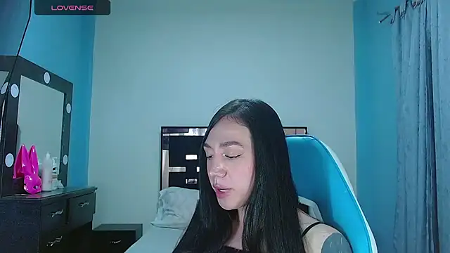 karla_zambrano live sex cam