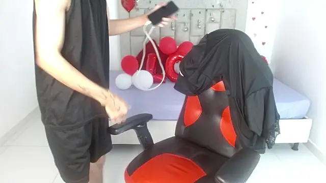 Axel_fox77 live sex cam