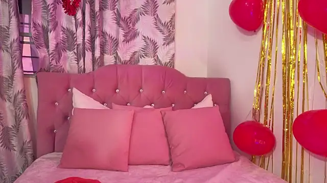 Laylafoxy_tay's cam snapshot