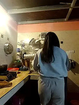 NguyenMyy's cam snapshot