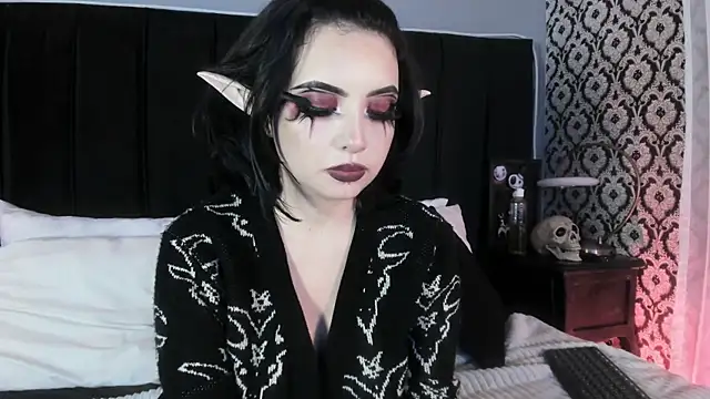 Adeelinee live sex cam