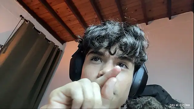 OopsAgain_ live sex cam