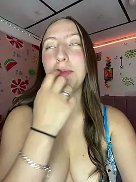 MiaLund2 live sex cam