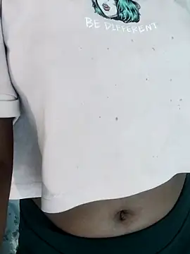 Simran_0011's cam snapshot