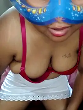 shanaya-baby77's cam snapshot