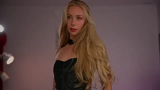 Vika54784 live sex cam