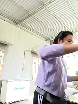 Pretty-haert's cam snapshot