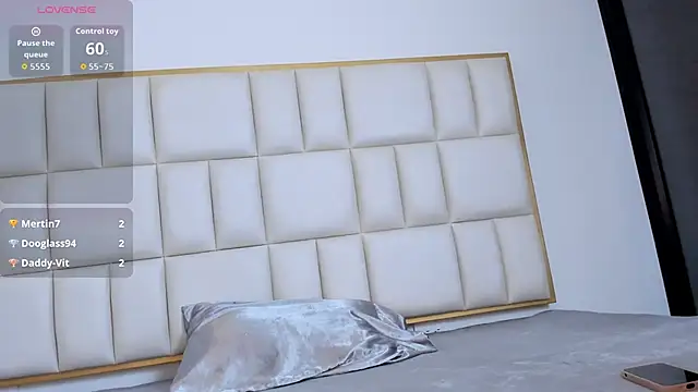 abigail_johnson's cam snapshot