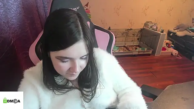 Crazy_forest_fairy's cam snapshot