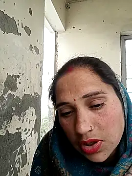 Cute-karisma1234 live sex cam