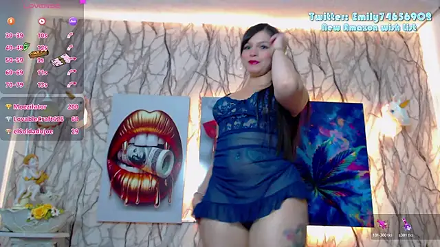 EmiTranny live sex cam