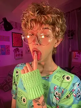 lyamthommpson live sex cam