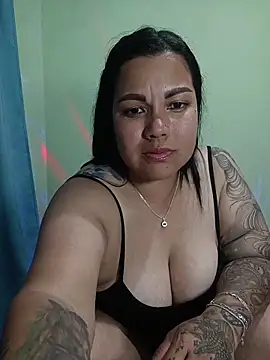 LuanaLeon's cam snapshot