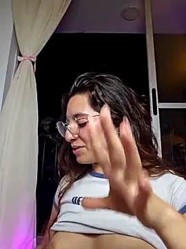 Meganthomson's cam snapshot