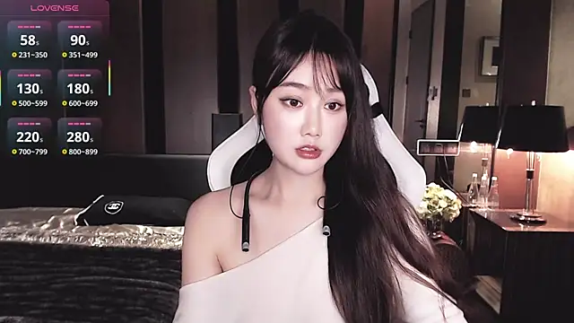 Aurora_-77 live sex cam