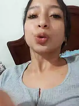 Vale_stone_ live sex cam