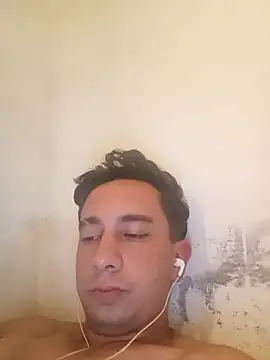 joaquin2224 live sex cam