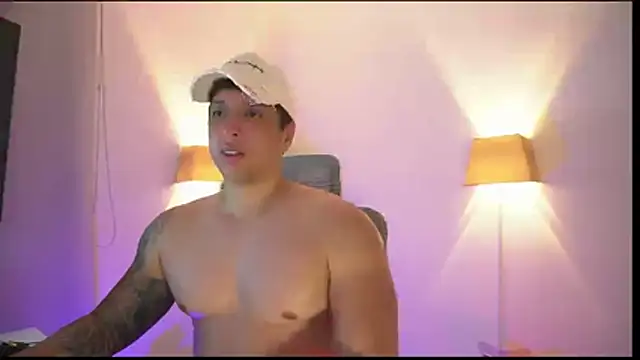 appolo_allen live sex cam