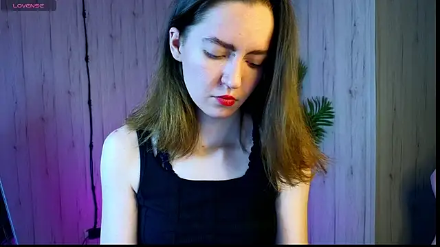 KristineValbuena's cam snapshot