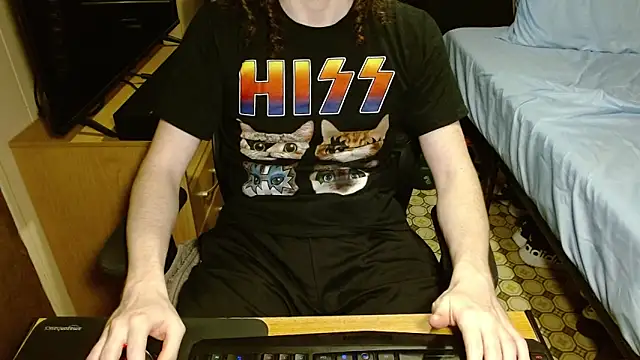 readytocome90's cam snapshot