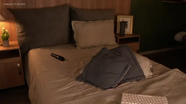 afrodita__25's cam snapshot