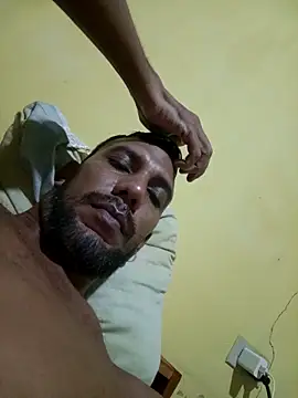 UnreadyChutzpa's cam snapshot