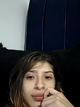 KratosAfroditacs live sex cam