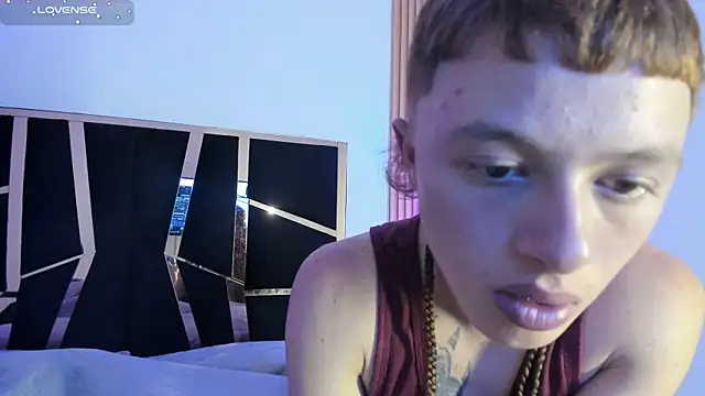 Genesis_And_Jack_ live sex cam