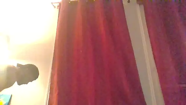 DildoPlayer33 live sex cam