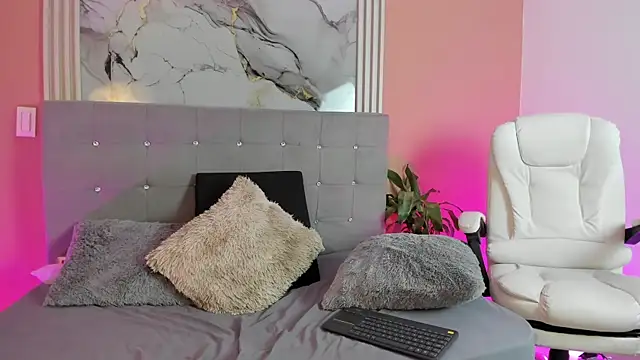 Ivy_Heat's cam snapshot