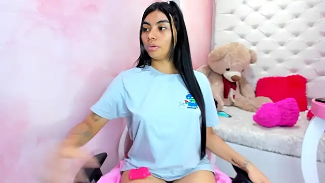 eimmy__skinny's cam snapshot