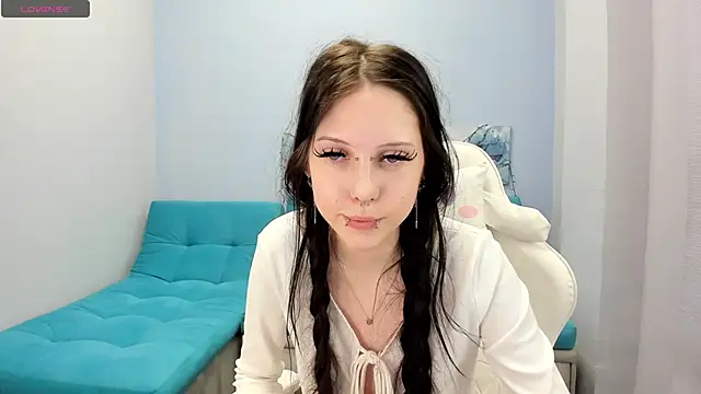 BlackCrown18's cam snapshot