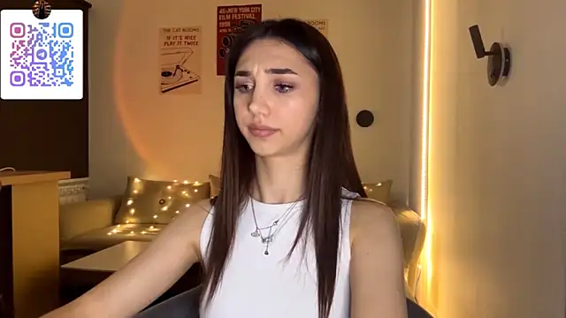 LinaMour live sex cam