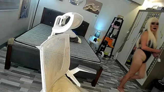 YourLadychoice live sex cam