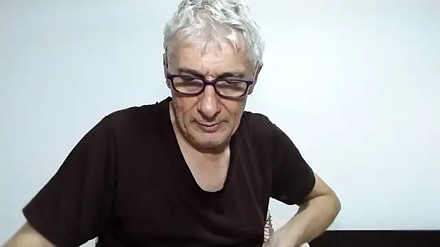 BIGUNCUTHARDCOCK's cam snapshot