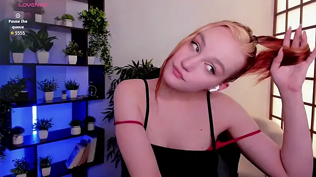 Ida_FaneStain's cam snapshot