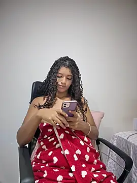 larajuli live sex cam