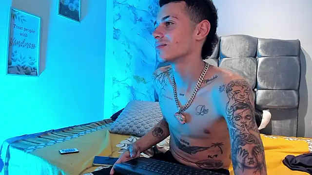 ELL_PBC live sex cam