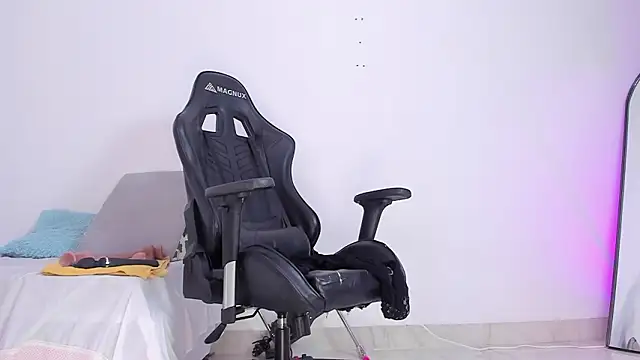 selena_robertss_ live sex cam