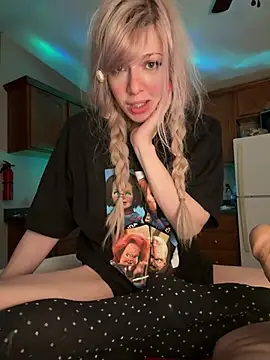 propertyofdaddy's cam snapshot