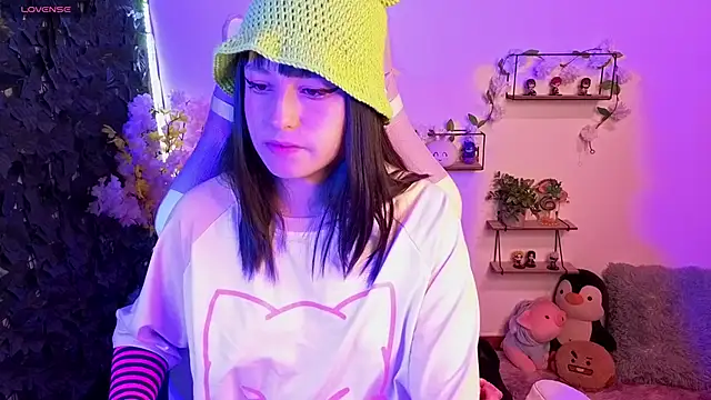 Eymmy_24's cam snapshot