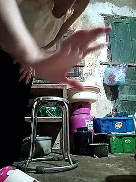 July-Asian's cam snapshot