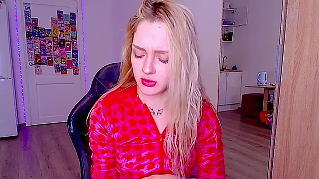 sailormoon666_'s cam snapshot