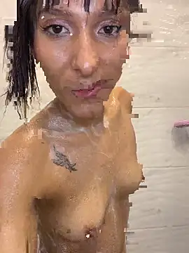 alix_kitty's cam snapshot