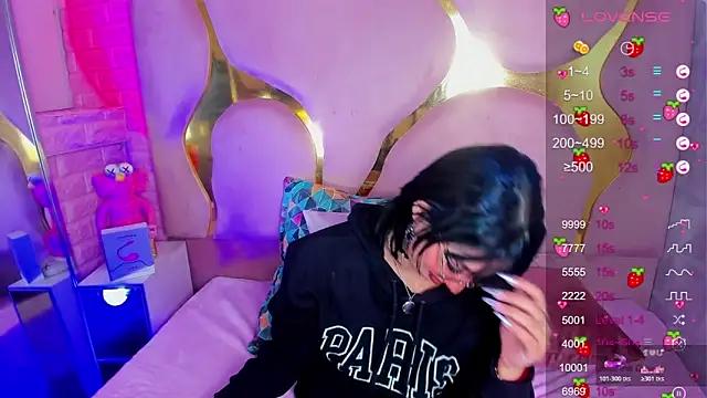 NaniiSisy's cam snapshot