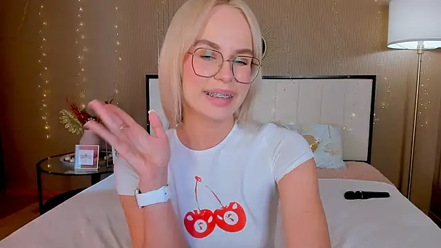 bellatip live sex cam